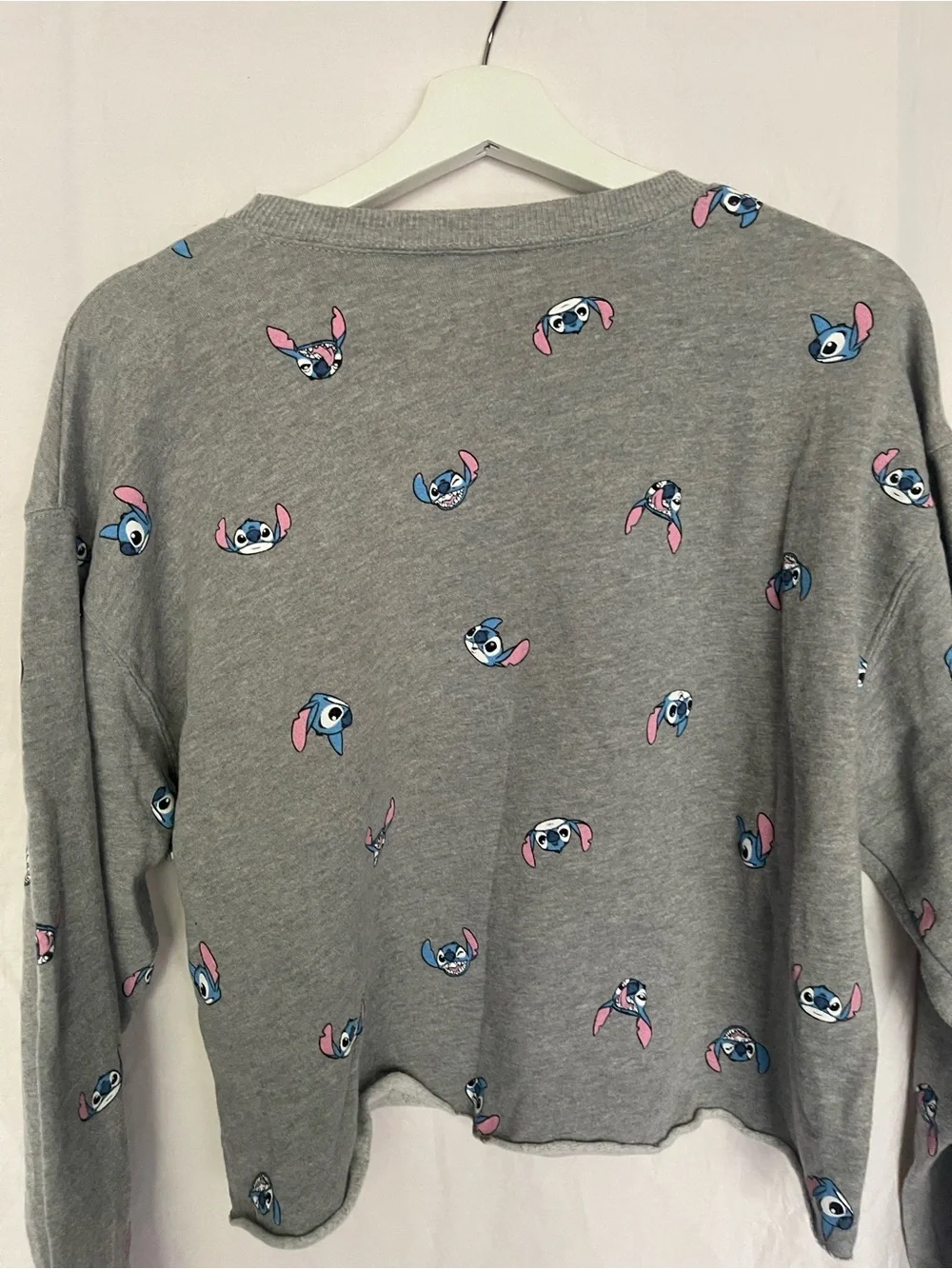 Disney Lilo & Stitch All-Over Print Cropped Sweatshirt Size XL Y2K Lounge Street